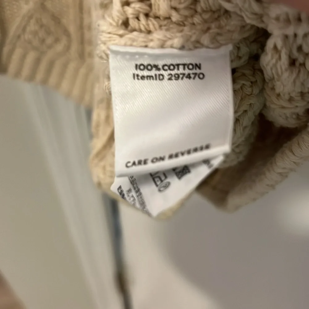 Ll bean cream cableknit fisherman sweater with zipper sides size XS - Picture 6 of 6